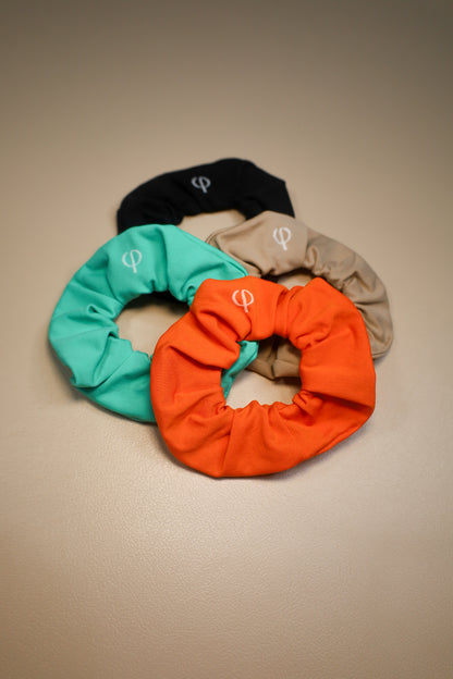 HAIR SCRUNCHIES