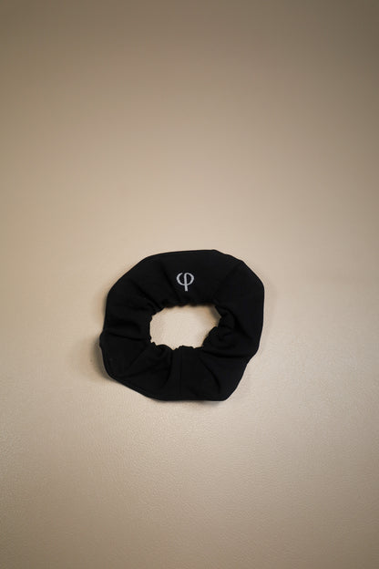 HAIR SCRUNCHIES